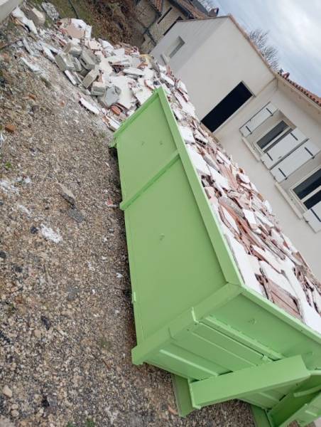 Société location benne gravats 3m3 à Marseille, Allauch, Aubagne, Plan de Cuques